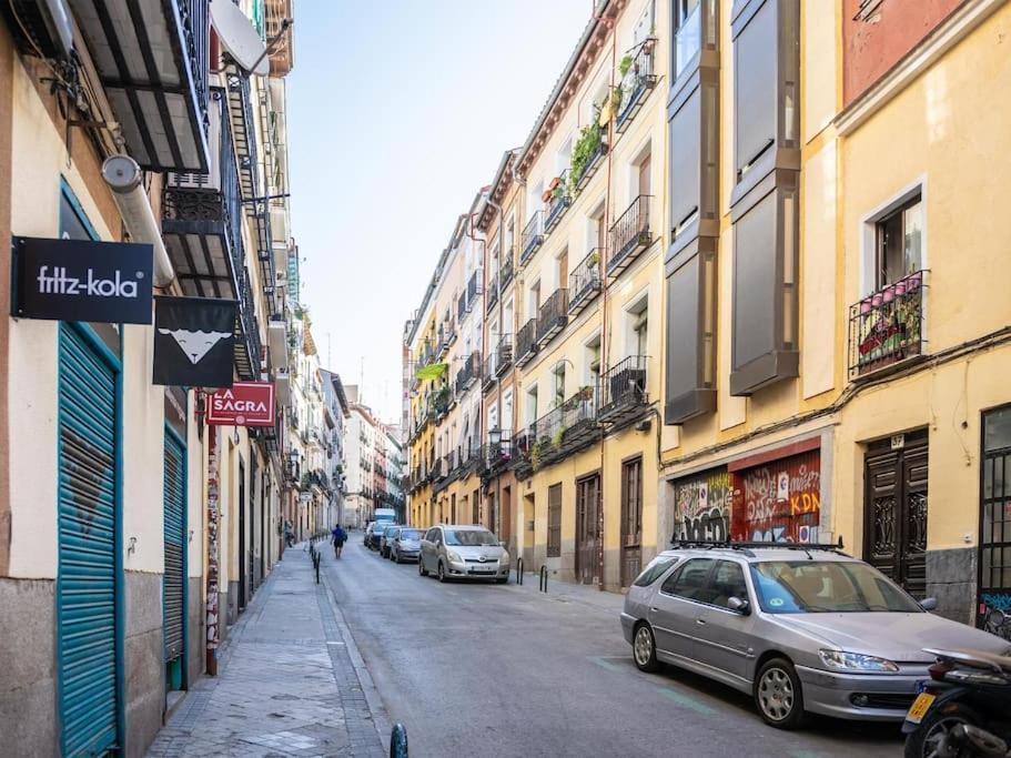 شقة Apartamento A 2 Minutos De Lavapies, مدريد المظهر الخارجي الصورة